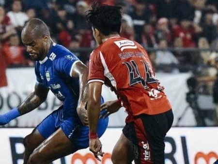 Persib Tahan Bali United: Rekor Tak Terkalahkan Terjaga!