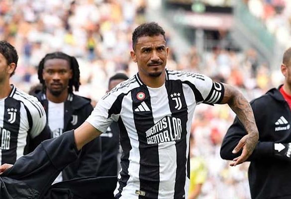 Juventus Siap Lepas Danilo: MU Bakal Jadi Pembeli?