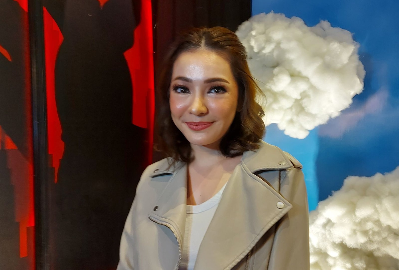 Wajah Semakin Cerah, Maya Aprida Lebih Percaya Diri Pasca Operasi Plastik di Korea