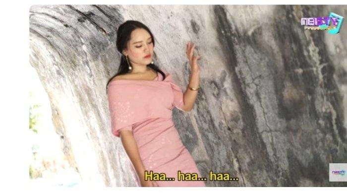 Lirik Lagu Tapsel Mata Aek dari Sheyma Lubis – Dengarkan dan Nyanyikan