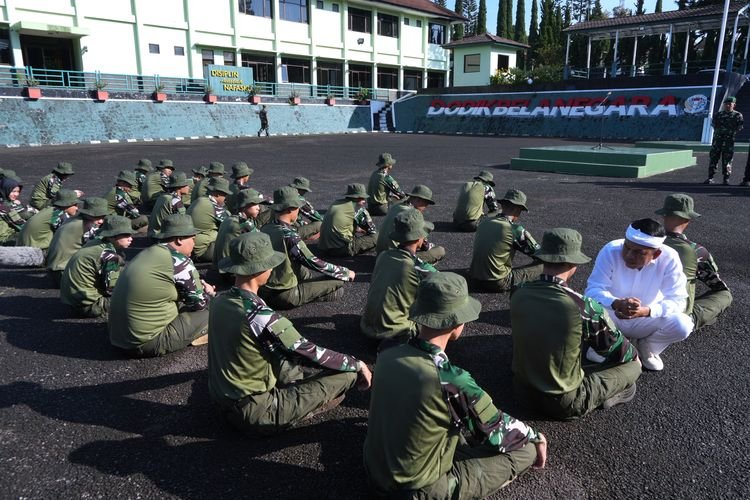 Dedi Mulyadi Bongkar Karakter Orang Dewasa Nakal: Ciri-Ciri Umum dan Nasib di Barak Militer