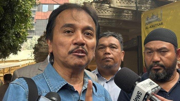 Roy Suryo Klaim Sudah Melihat Sendiri Skripsi Jokowi: Seperti Telur Busuk, Ini Penjelasannya