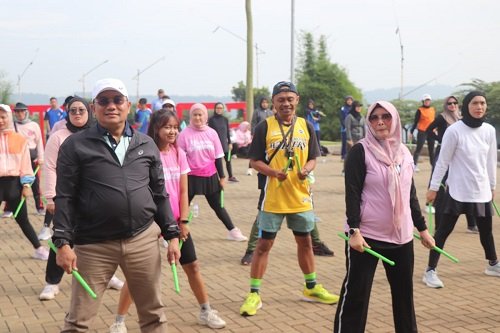Sumedang Walkers Sajikan Acara Jalan Kaki Seru, Dihadiri Oleh Ribuan Peserta